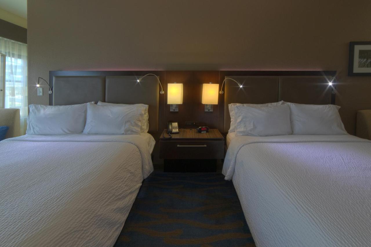 Holiday Inn Hotel & Suites Northwest San Antonio By Ihg Ngoại thất bức ảnh