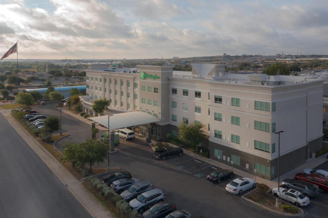 Holiday Inn Hotel & Suites Northwest San Antonio By Ihg Ngoại thất bức ảnh