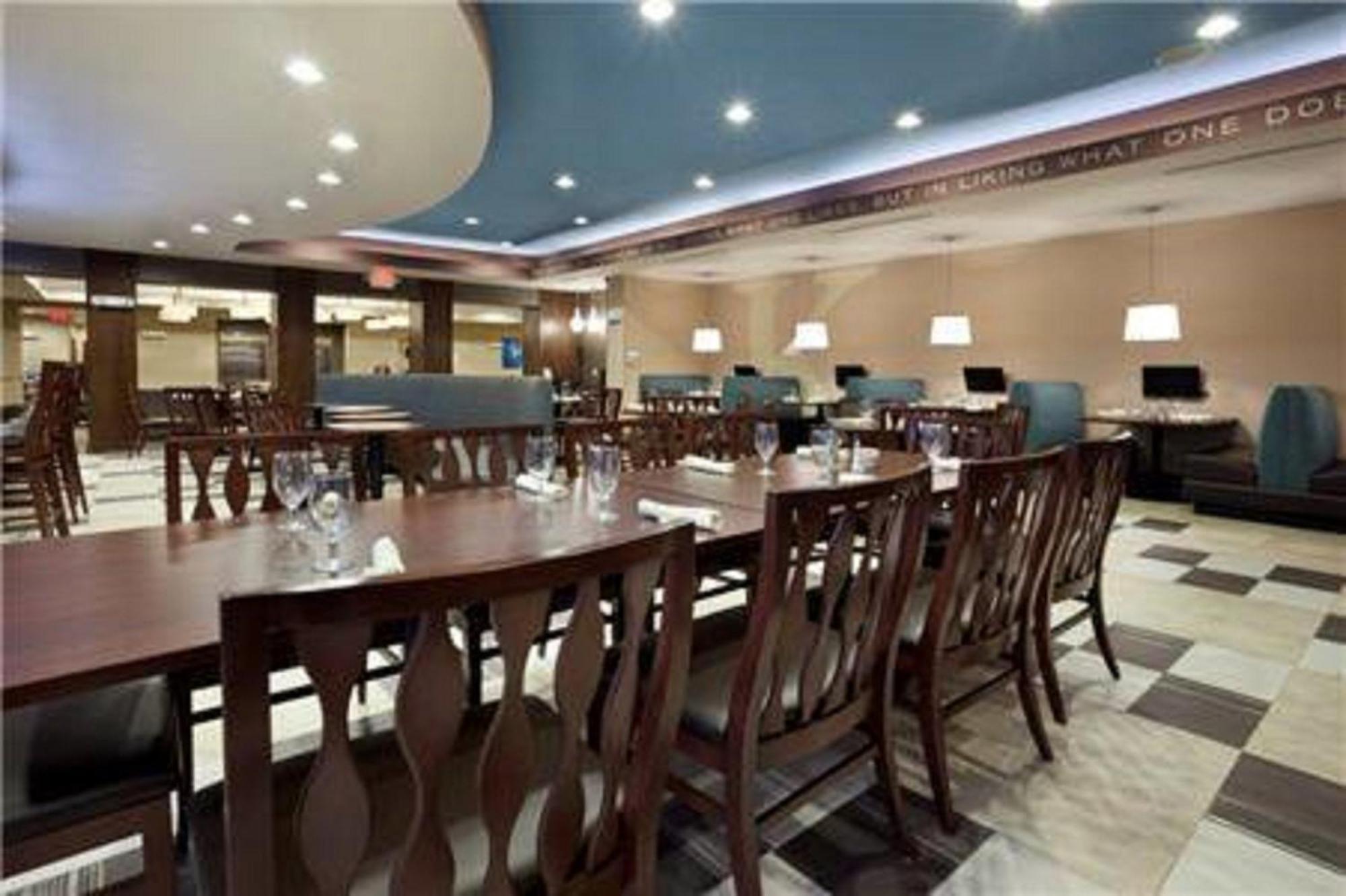 Holiday Inn Hotel & Suites Northwest San Antonio By Ihg Ngoại thất bức ảnh