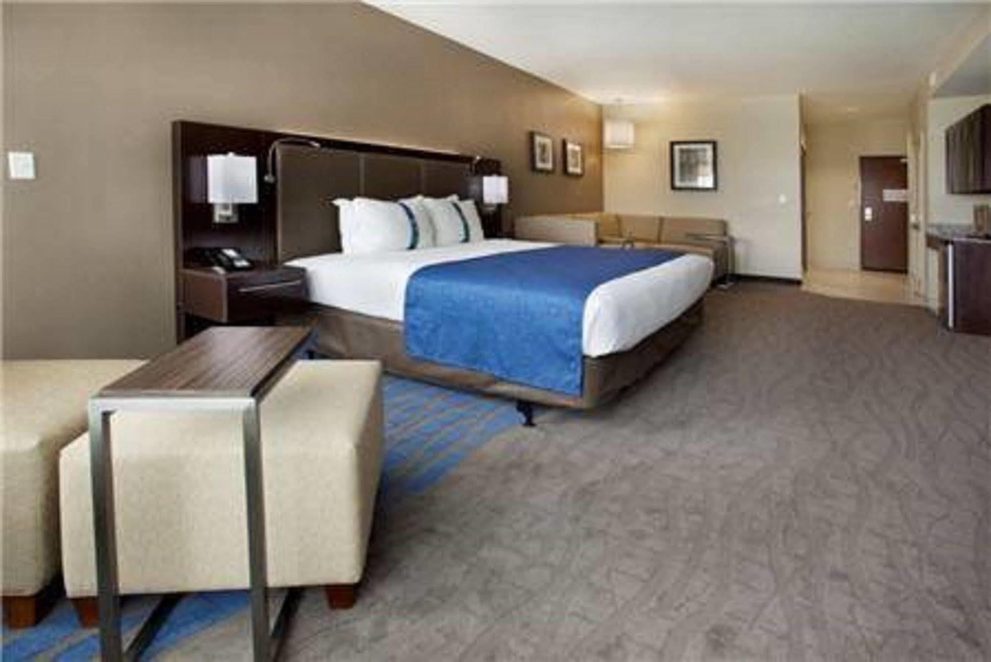 Holiday Inn Hotel & Suites Northwest San Antonio By Ihg Phòng bức ảnh